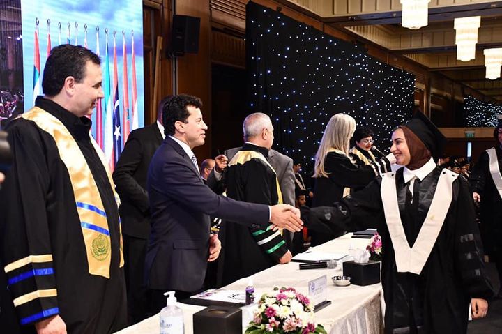 وزارة الشباب والرياضة: وزير الرياضة يشهد تكريم الأكاديمية العربية لأبنائها الطلاب الحاصلين 21462
