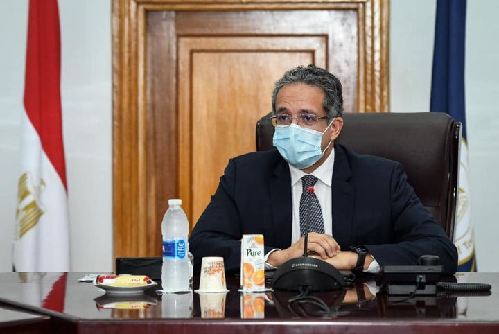 ٢٥ أغسطس ٢٠٢١ - وزير السياحة والآثار يشهد إطلاق تنفيذ مشروع ميكنة خدمات الإدارة المركزية 22885