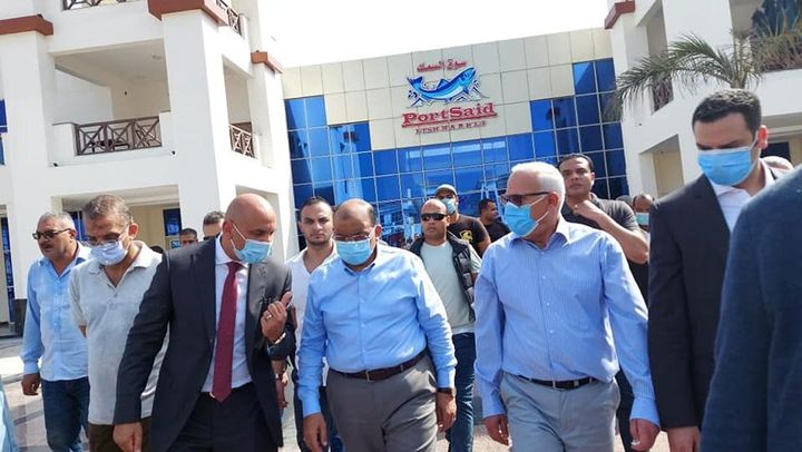 وزارة التنمية المحلية: وزير التنمية المحلية ومحافظ بورسعيد يتفقدان سوق الخضار و الأسماك 34060