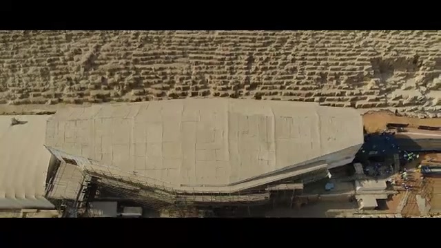 فيديو صادر عن وزارة السياحة والآثار عن عملية نقل مركب الملك خوفو الأولى من منطقة أهرامات الجيزة إلى المتحف 41335