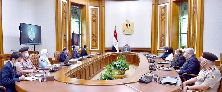 السيد الرئيس يوجه بالتدقيق الشديد في كافة الخطوات والإجراءات المتعلقة بالوجبات المدرسية من مرحلة التصنيع 52928