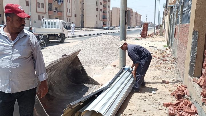 جهاز مدينة العاشر من رمضان يواصل حملات إزالة الإشغالات وضبط المخالفات بالمدينة أكد المهندس أحمد عمران 81515