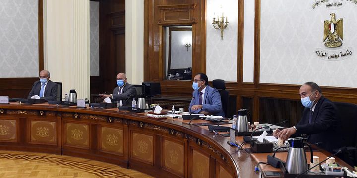 رئيس الوزراء يتابع الموقف التنفيذي لمشروع القطار الكهربائي السريع (العين السخنة / العاصمة الإدارية/ 87835