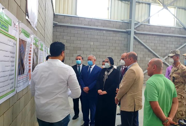 وزارة التجارة والصناعة: فى اطار زيارتها لمحافظة الأقصر وزيرة التجارة والصناعة تتفقد مجمع 96809