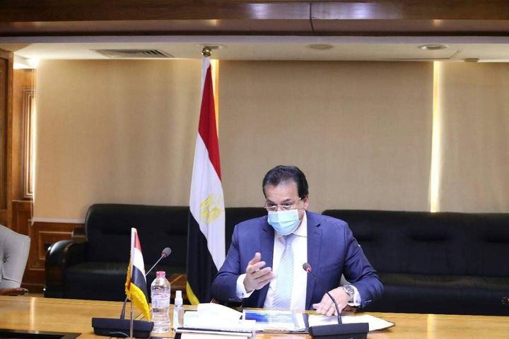 برعاية وزير التعليم العالى: مركز بحوث وتطوير الفلزات يعقد ورشة عمل بعنوان التحديات التكنولوجية للصناعات 97033