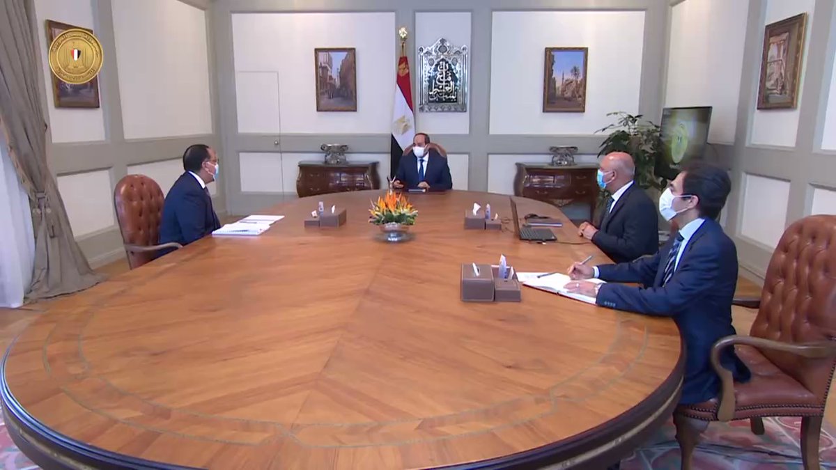 الرئيس عبد الفتاح السيسي يتابع الموقف التنفيذي لعدد من مشروعات وزارة النقل على مستوى الجمهورية، ومنها