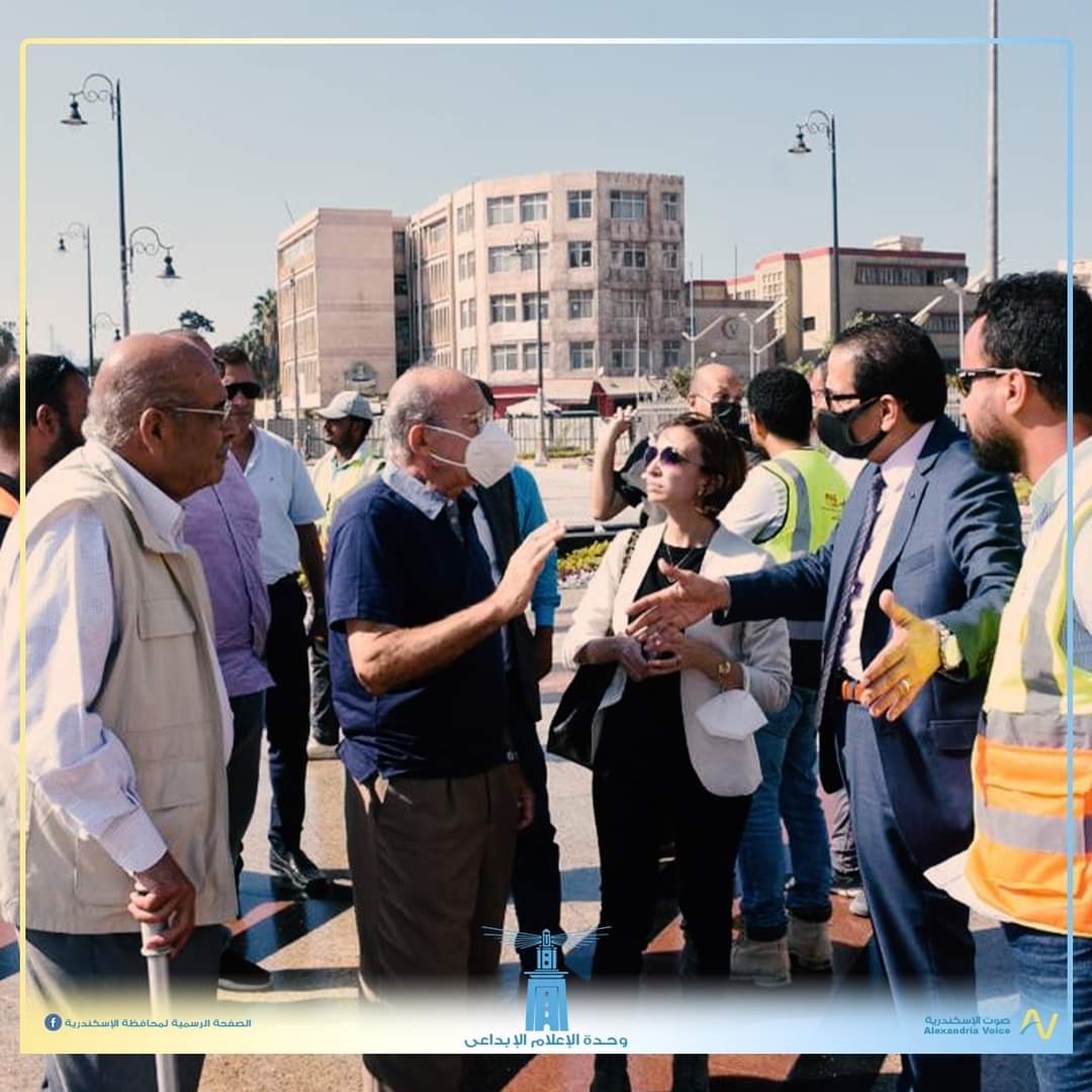 تفقدت الدكتورة جاكلين عازر نائب محافظ الاسكندرية معدلات تنفيذ مشروع تطوير ميدان محطة مصر، وذلك برفقة E8a2d41WYAAZSuI