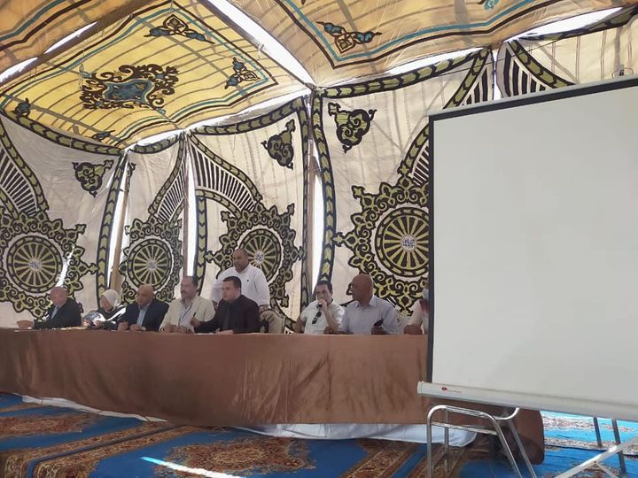 وزارة الإسكان والمرافق والمجتمعات العمرانية: رئيس الجهاز: بيع ٤ محال تجارية وصيدلية بالسوق 14316