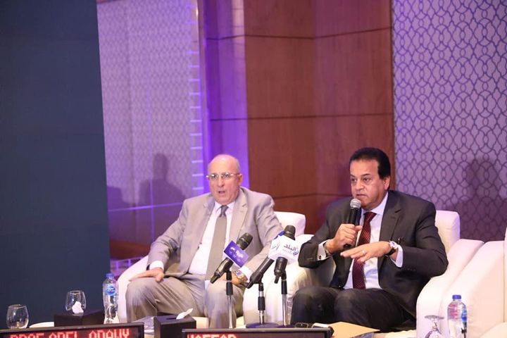 وزير التعليم العالى يفتتح فعاليات ورشة عمل مناقشة تطبيق الدلائل الاسترشادية المصرية لجراحة المسالك البولية 17333