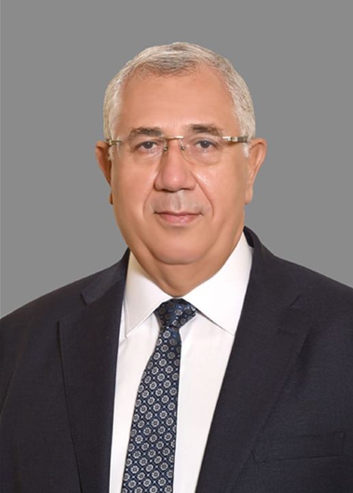 وزارة الزراعة واستصلاح الأراضي: وزير الزراعة: الموافقة على إقامة ٦٥٤ مشروع للنفع العام على 24538