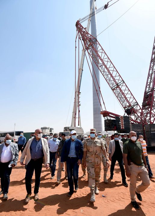 من أعلى نقطة بالبرج الأيقوني: رئيس الوزراء يتابع أعمال التنفيذ بمنطقة الأعمال المركزية بالعاصمة الإدارية 30662