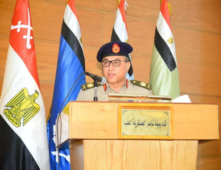 المتحدث العسكرى : وزيرة الهجرة تلتقى دارسى درجة الزمالة بكليتى الدفاع الوطنى والحرب العليا بأكاديمية ناصر 32817