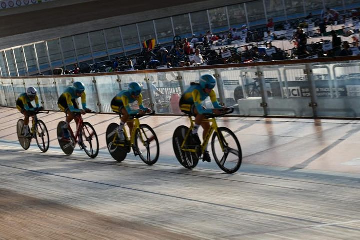 241002744_215549323948829_27054436744225