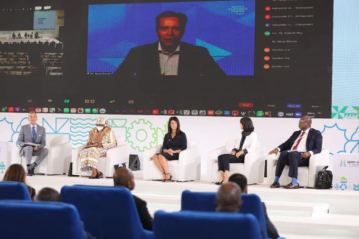 وزارة التعاون الدولي: رئيس المنتدى الإقتصادي العالمي يشيد بما حققته مصر من إصلاحات في مختلف 48366