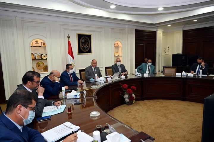 وزير الإسكان ومحافظ القاهرة يتابعان الموقف التنفيذى لمشروع تطوير منطقة مثلث ماسبيرو الجزار: مشروعات 56097