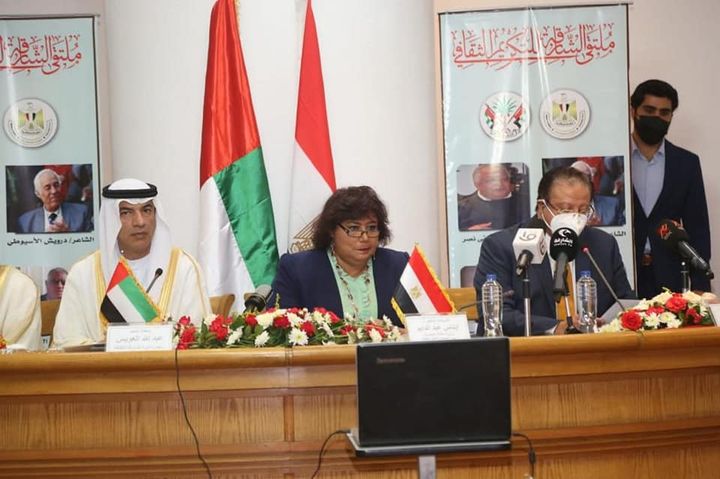 وزارة الثقافة: في احتفال بالمجلس الأعلي للثقافة : عبد الدايم والعويس يحتفيان ب٤ مبدعين 59660