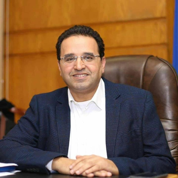 وزير التعليم العالي ينعي الدكتور عمرو أبوالعز أمين لجنة قطاع طب الأسنان بالمجلس الأعلى للجامعات ينعي 72345