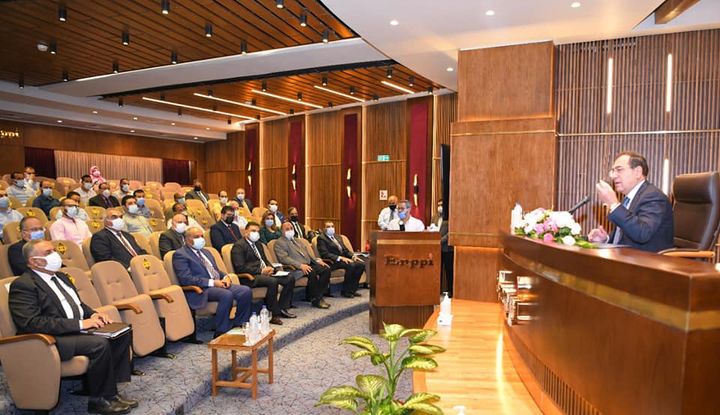 وزارة البترول والثروة المعدنية: إطلاق الدفعة الرابعة والأخيرة من برنامج تنمية وتطوير 80906