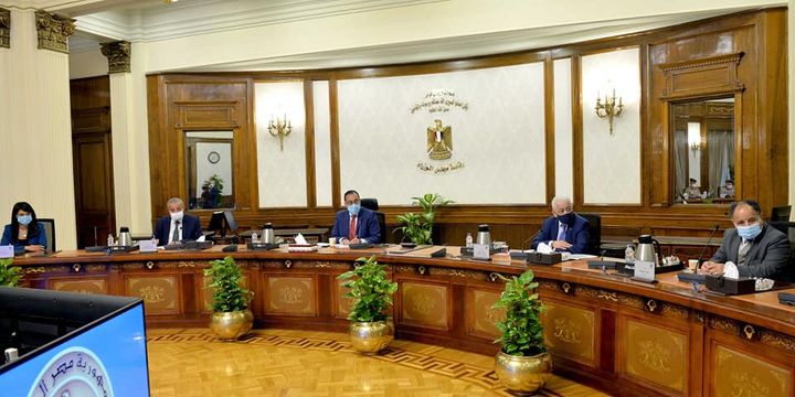 رئيس الوزراء يتابع الموقف التنفيذي لتطوير منظومة التغذية المدرسية مدبولي: توجيهات من الرئيس بأن توفر 88123