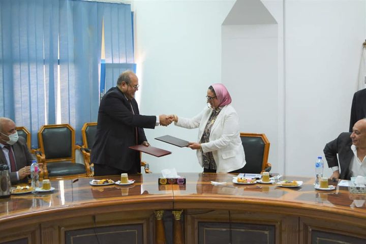 التعليم العالي والبحث العلمي: بروتوكول تعاون بين مدينة الأبحاث العلمية وجامعة الدلتا التكنولوجية تلقى د 95205