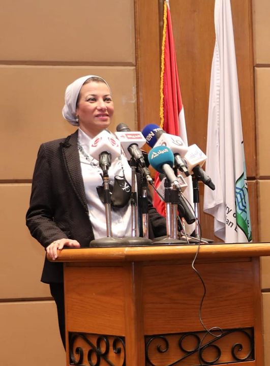 وزارة البيئة: وزيرة البيئة تشهد توقيع محافظى القاهرة والجيزة والقليوبية للاتفاقية الوزارية 97455