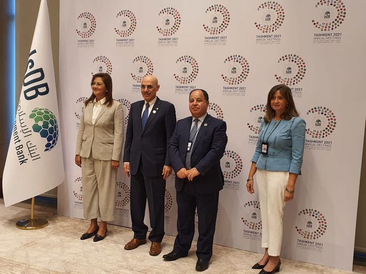 240919888_217567867080308_29837835102245