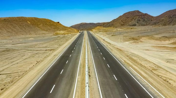 وزارة النقل: وزير النقل : الانتهاء من تنفيذ مشروع إزدواج طريق ساحل البحر الأحمر سفاجا/ القصير / 33310