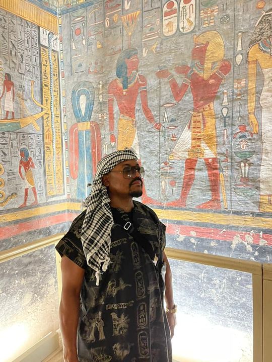 زيارة اعضاء فرقة Black Eyed Peas العالمية الى الاقصر The Black Eyed Peas visit to luxor ahead of their concert in Cairo GizaPyramidsPhotos from ‎Ministry of 33540