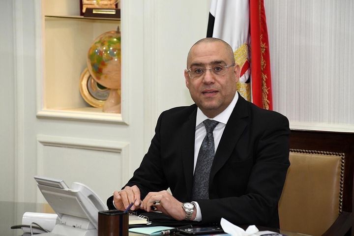وزير الإسكان يتابع الموقف التنفيذى لمشروعات المبادرة الرئاسية حياة كريمة الجارى تنفيذها بمركز كوم امبو 49349