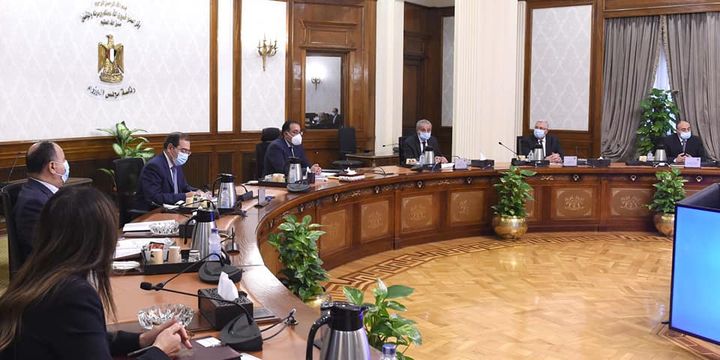 للتقليل من تأثيرها إلى أقل نسبة ممكنة: رئيس الوزراء يناقش سيناريوهات مواجهة تداعيات ارتفاعات أسعار الوقود 62004