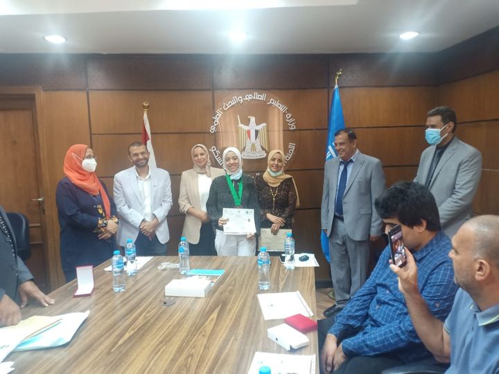 التعليم العالى: اللجنة الوطنية لليونسكو تكرم الطلاب الفائزين في الأولمبياد العربى الثانى للرياضيات تلقى د 65605