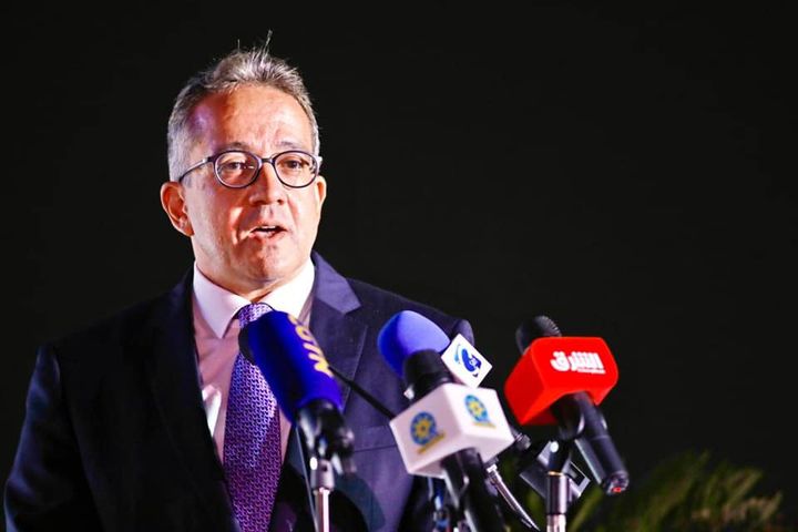 وزير السياحة والآثار يشارك في حفل افتتاح المعرض الفني الرابع لمؤسسة آرت دي ايجيبت شارك مساء اليوم الدكتور 72932