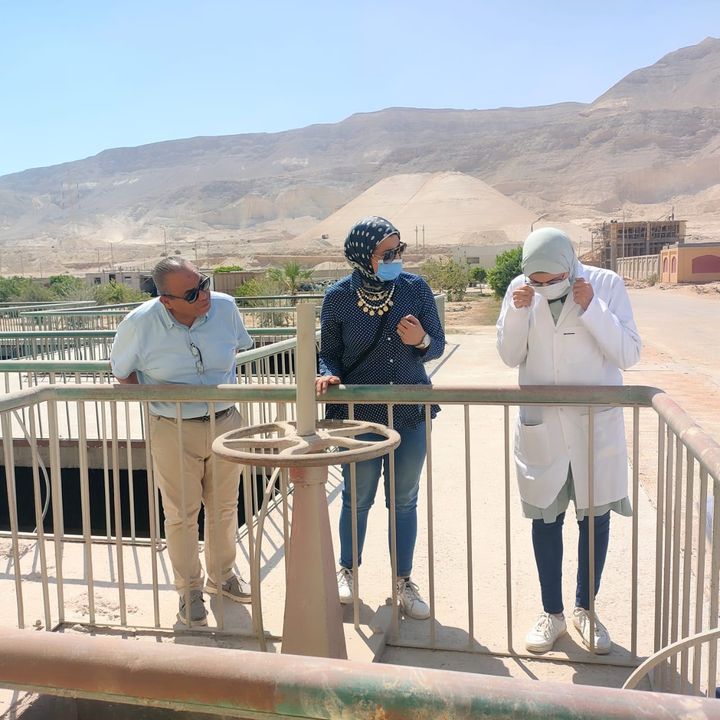رئيس جهاز خليج السويس تتفقد أعمال تأهيل محطة معالجة المخلفات الصناعية بعتاقة تنفيذ خزان تكديس سعة 10 آلاف 84883