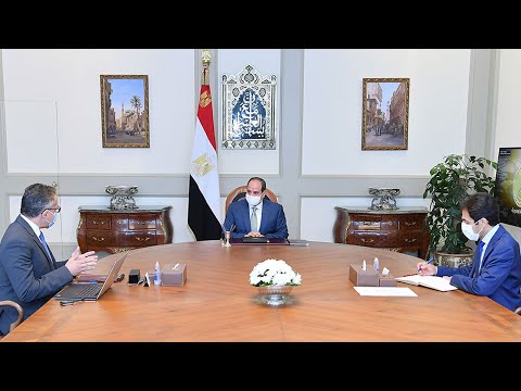 الرئيس عبد الفتاح السيسي يجتمع بوزير السياحة والآثار hqdefau 254