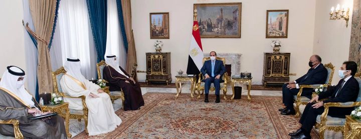 استقبل السيد الرئيس عبد الفتاح السيسي اليوم الشيخ خالد بن أحمد، مستشار ملك البحرين للشئون الدبلوماسية، وذلك 18436 1