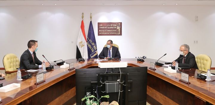 الدكتور/ عمرو طلعت وزير الاتصالات وتكنولوجيا المعلومات يبحث مع الرئيس التنفيذى لشركة طلبات talabat خطط 18453