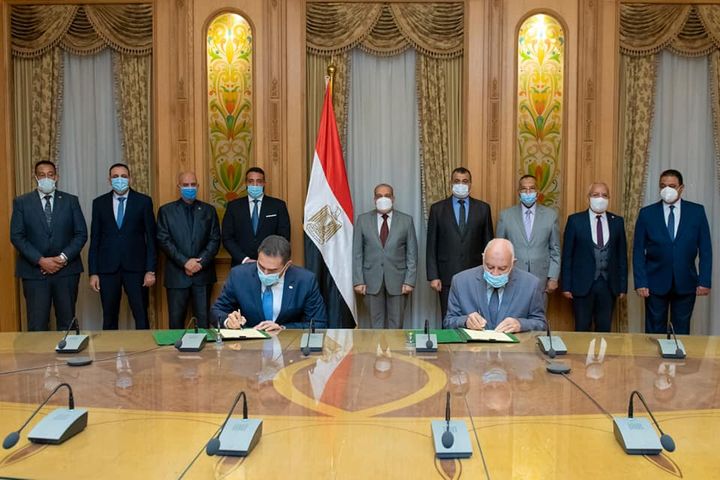 وزارة الدولة للإنتاج الحربي: وزير الدولة للإنتاج الحربي يشهد توقيع بروتوكول تعاون مع إحدى 20096
