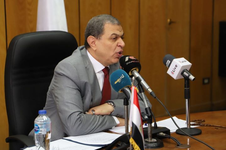 وزارة القوى العاملة: القوى العاملة: التفتيش على 124869 منشأة لمتابعة إجراءات كورونا الاحترازية 21744