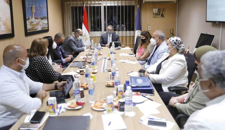 - وزير السياحة والآثار يعقد اجتماعاً مع ممثلي الشركة المنفذة للفيلم السياحي الترويجي لموقع سانت كاترين 31022