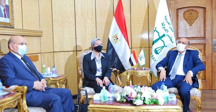 وزيرة البيئة تشهد إفتتاح ورشة العمل الخامسة للاتحاد العربى للقضاء الادارى تحت عنوان دور القضاء الادارى فى 64944