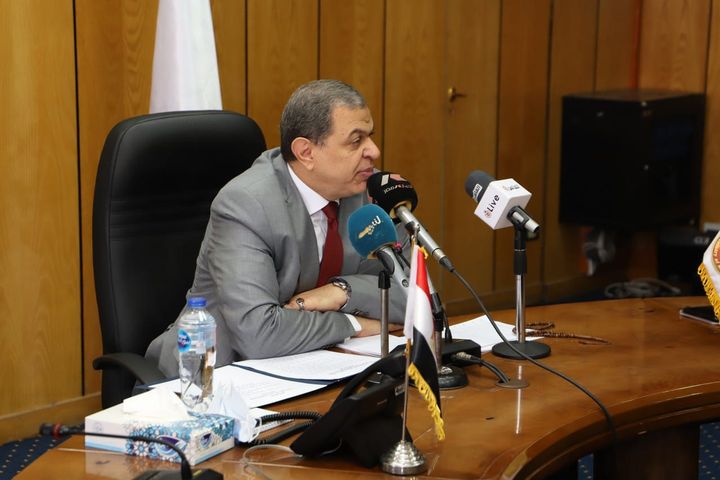وزارة القوى العاملة: القوي العاملة : منهم 23 من ذوى الهمم والعزيمة 75746