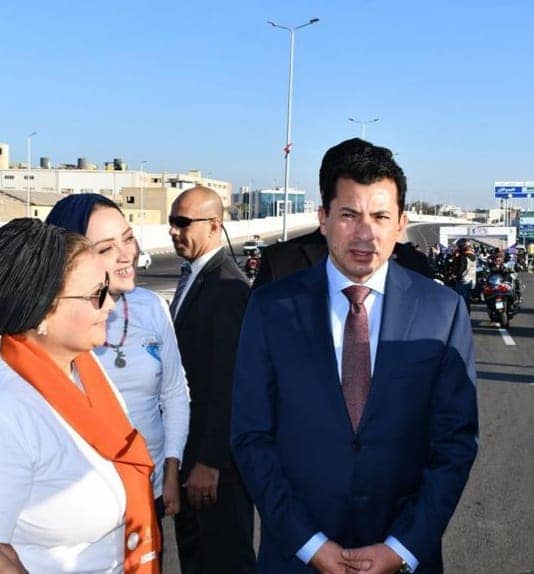 وزارة الشباب والرياضة: وزير الرياضة يطلق فعاليات ماراثون دراجات بمحور شينزو آبي أطلق 78399