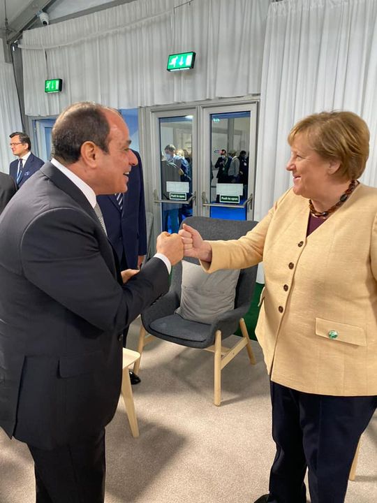 لقاء السيد الرئيس عبد الفتاح السيسي مع المستشارة الالمانية انجيلا ميركل في جلاسجو 97171