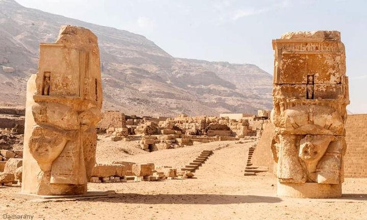 - الكشف عن أكثر من ١٣ ألف أوستراكا من العصر البطلمي واليوناني و القبطي والإسلامي بمنطقة الشيخ حمد الأثرية 51436