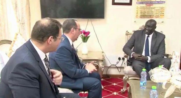 السفير المصري في جوبا يلتقي وزير الخارجية الجنوب سوداني 83045