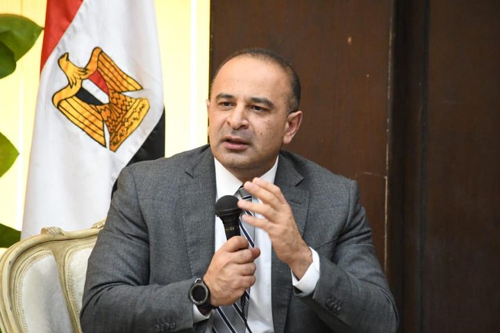 محافظ الفيوم و نائب وزيرة التخطيط والتنمية الاقتصادية يناقشان تقرير مؤشرات التنمية المستدامة للمحافظة 89246