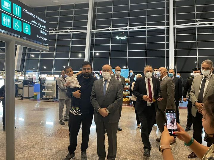 وزارة الطيران المدني: وزير الطيران المدنى يتفقد مطار الغردقة الدولى على هامش افتتاح الطيار 97254