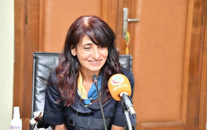 السفيرة المصرية في داكار تسلم شحنة مساعدات طبية مصرية إلى وزير الصحة والعمل الاجتماعي السنغالي - 19121
