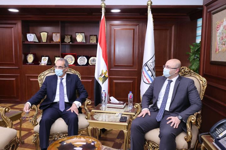 بيان اعلامي خلال زيارته لمحافظة بنى سويف الدكتور/ عمرو طلعت وزير الاتصالات وتكنولوجيا المعلومات يشهد 31067