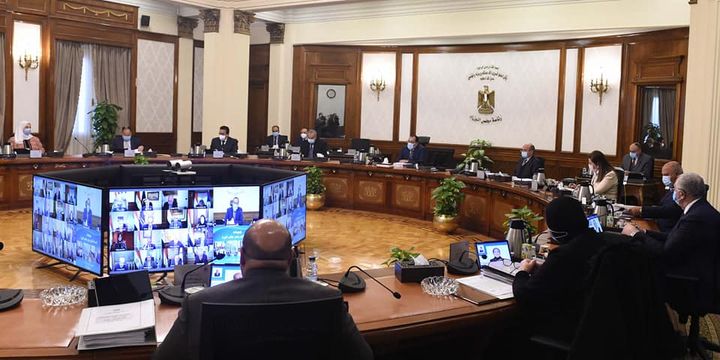 خلال اجتماع مجلس الوزراء اليوم: مجلس الوزراء يقرر تشكيل لجنة لإدارة ملف المعديات والعائمات النيلية لحين 32532